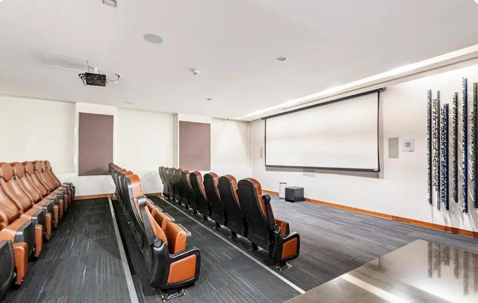 Apartment Luxury With Incredible Amenities